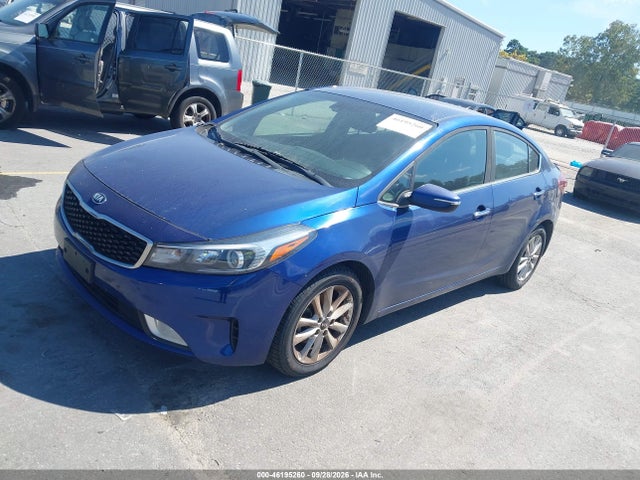 46195260 :رقم المزاد ، 3KPFL4A77HE142384 vin ، 2017 Kia Forte S مزاد بيع