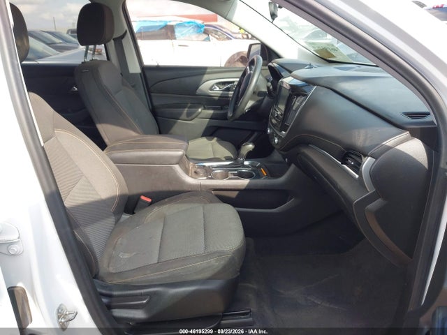Chevrolet Traverse Ls 2019 1GNERFKW7KJ170733 Image 5
