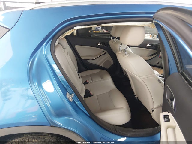 46195352 :رقم المزاد ، WDCTG4GB3FJ062853 vin ، 2015 Mercedes-benz Gla 250 4matic مزاد بيع