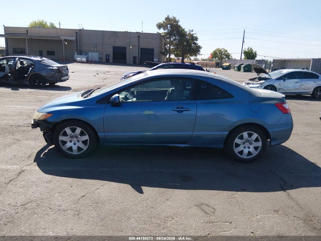 Продаж на аукціоні авто 2008 Honda Civic Lx, vin: 2HGFG12628H557689, номер лоту: 46195373