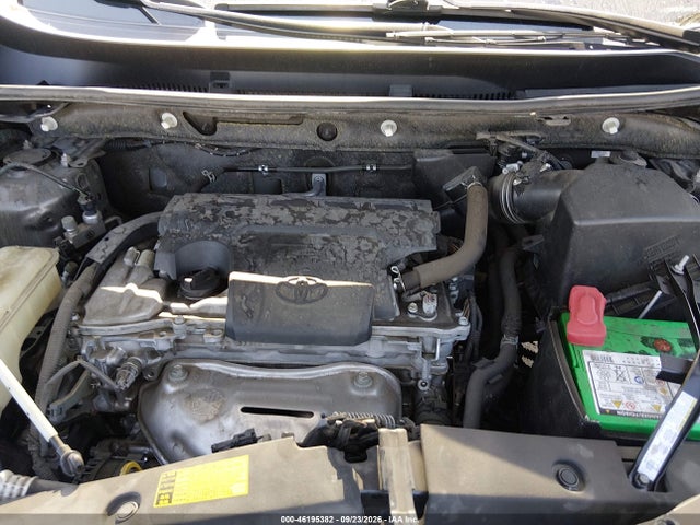 Toyota RAV4 LE 2014 JTMZFREV6EJ001279 Image 10