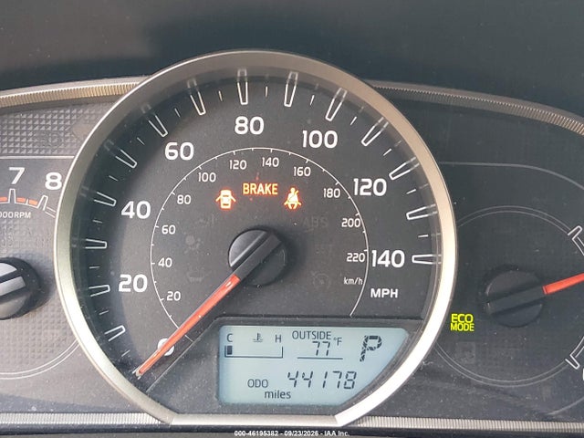 Toyota RAV4 LE 2014 JTMZFREV6EJ001279 Image 15