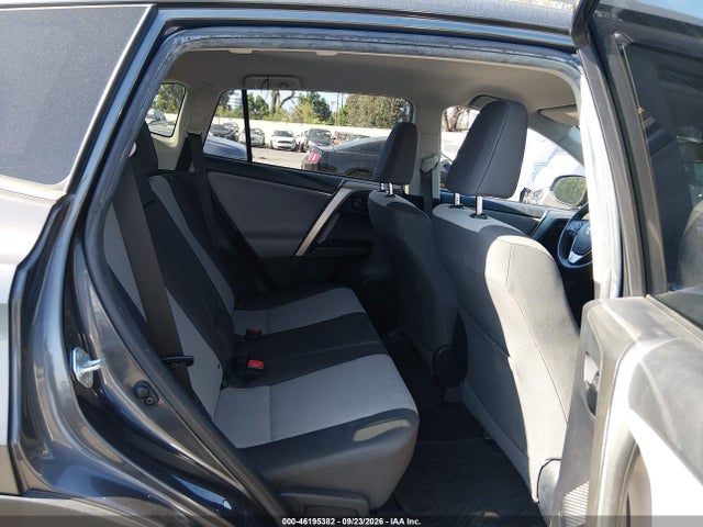 Toyota RAV4 LE 2014 JTMZFREV6EJ001279 Image 8