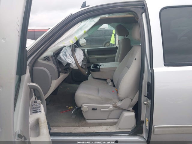 Продаж на аукціоні авто 2013 Chevrolet Silverado 1500 Lt, vin: 1GCRKSE73DZ223668, номер лоту: 46195392