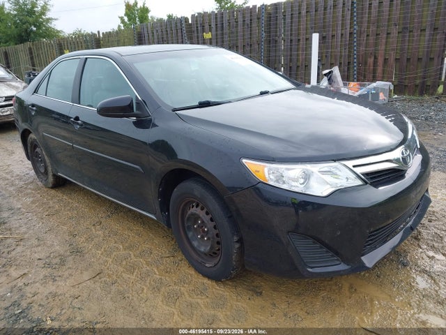 2013 Toyota Camry Le მანქანა იყიდება აუქციონზე, vin: 4T1BF1FK2DU281637, აუქციონის ნომერი: 46195415