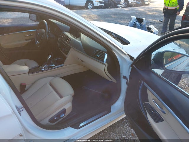 2017 Bmw 330i Xdrive მანქანა იყიდება აუქციონზე, vin: WBA8D9G35HNU63162, აუქციონის ნომერი: 46195439