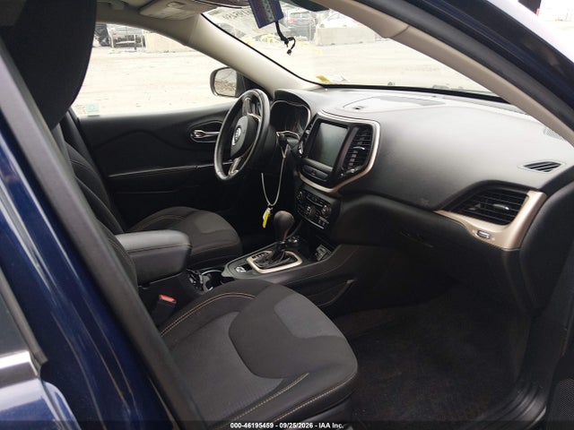 46195459 :رقم المزاد ، 1C4PJMCS5GW308255 vin ، 2016 Jeep Cherokee Latitude مزاد بيع