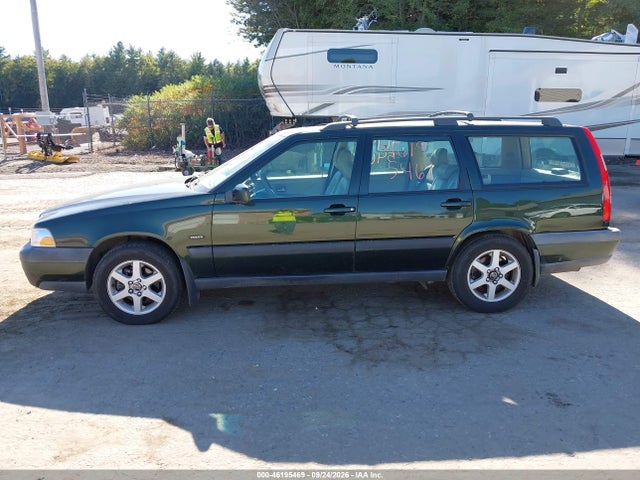 1998 Volvo V70 Awd მანქანა იყიდება აუქციონზე, vin: YV1LZ5647W2477736, აუქციონის ნომერი: 46195469