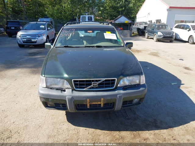 1998 Volvo V70 Awd მანქანა იყიდება აუქციონზე, vin: YV1LZ5647W2477736, აუქციონის ნომერი: 46195469