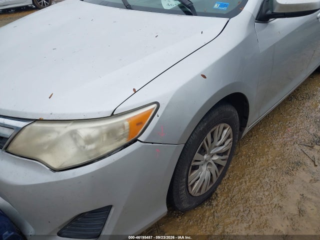46195487 :رقم المزاد ، 4T4BF1FK3CR263037 vin ، 2012 Toyota Camry Le مزاد بيع