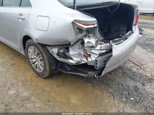 46195487 :رقم المزاد ، 4T4BF1FK3CR263037 vin ، 2012 Toyota Camry Le مزاد بيع