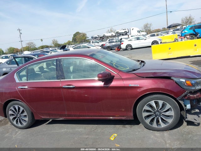 Honda ACCORD HYBRID 2015 1HGCR6F3XFA004696 Image 14