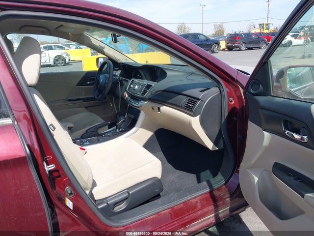 Honda ACCORD HYBRID 2015 1HGCR6F3XFA004696 Image 5