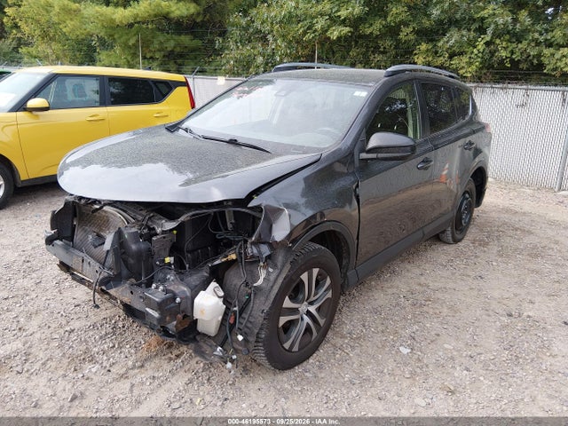 2017 Toyota Rav4 Le მანქანა იყიდება აუქციონზე, vin: JTMBFREV8HJ147477, აუქციონის ნომერი: 46195573