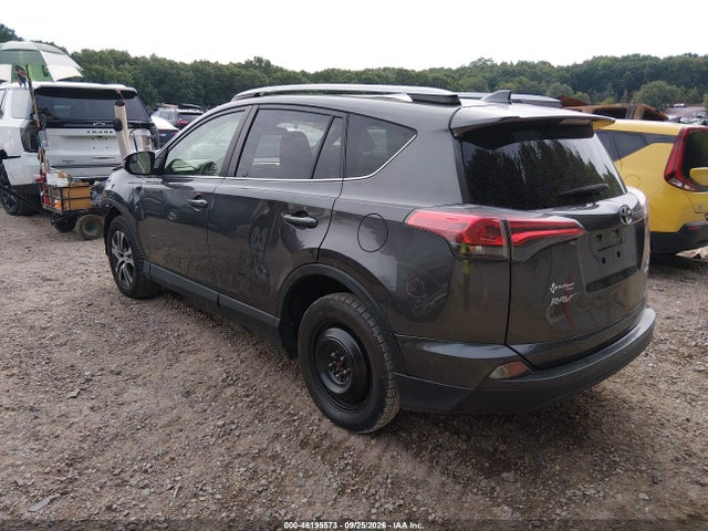 2017 Toyota Rav4 Le მანქანა იყიდება აუქციონზე, vin: JTMBFREV8HJ147477, აუქციონის ნომერი: 46195573