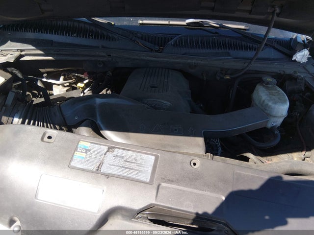 2005 Chevrolet Tahoe Lt მანქანა იყიდება აუქციონზე, vin: 1GNEC13T95R185748, აუქციონის ნომერი: 46195599