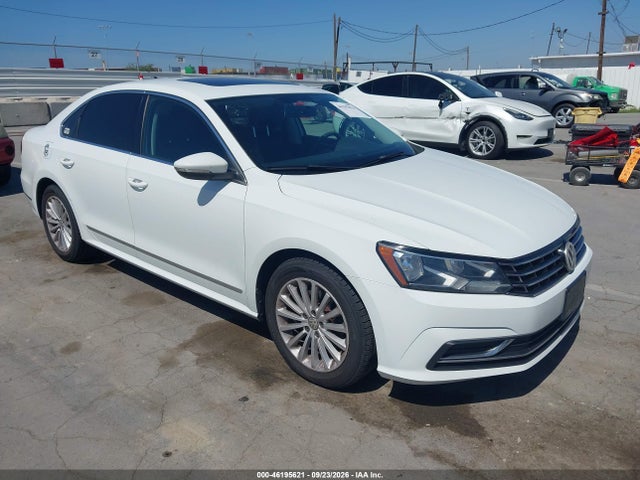2016 Volkswagen Passat 1.8t Se მანქანა იყიდება აუქციონზე, vin: 1VWBT7A31GC059081, აუქციონის ნომერი: 46195621