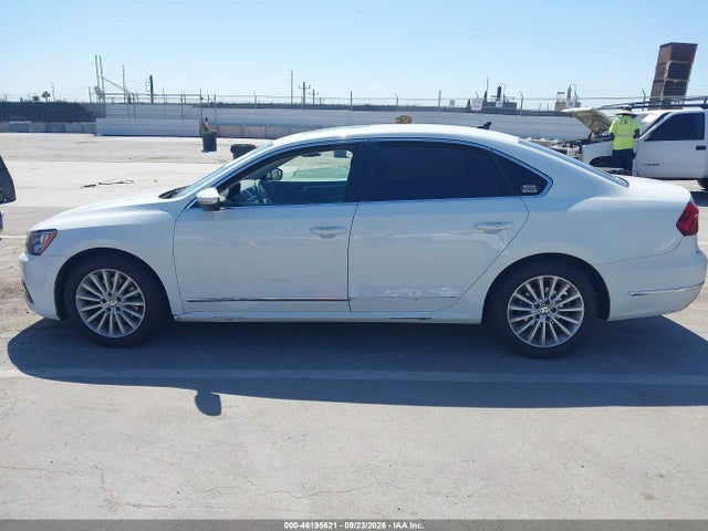 2016 Volkswagen Passat 1.8t Se მანქანა იყიდება აუქციონზე, vin: 1VWBT7A31GC059081, აუქციონის ნომერი: 46195621