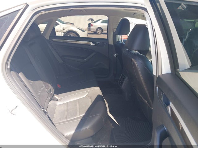 2016 Volkswagen Passat 1.8t Se მანქანა იყიდება აუქციონზე, vin: 1VWBT7A31GC059081, აუქციონის ნომერი: 46195621