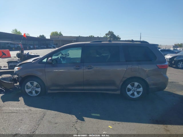 Продаж на аукціоні авто 2020 Toyota Sienna Le, vin: 5TDKZ3DC5LS048938, номер лоту: 46195681
