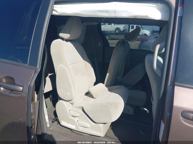 Продаж на аукціоні авто 2020 Toyota Sienna Le, vin: 5TDKZ3DC5LS048938, номер лоту: 46195681
