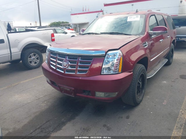 Продажа на аукционе авто 2008 Cadillac Escalade Esv, vin: 1GYFK66808R106227, номер лота: 46195694