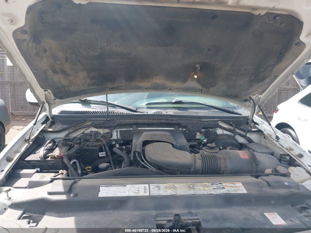 Продаж на аукціоні авто 2001 Ford Expedition Eddie Bauer, vin: 1FMPU18L91LA37650, номер лоту: 46195732