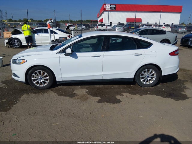 46195736 :رقم المزاد ، 3FA6P0G79FR256046 vin ، 2015 Ford Fusion S مزاد بيع