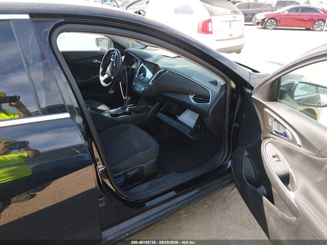 Продажа на аукционе авто 2018 Chevrolet Malibu Hybrid, vin: 1G1ZF5SU5JF289225, номер лота: 46195735