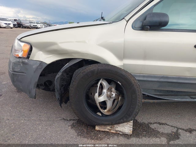 2003 Ford Escape Xls მანქანა იყიდება აუქციონზე, vin: 1FMYU02153KE10570, აუქციონის ნომერი: 46195824
