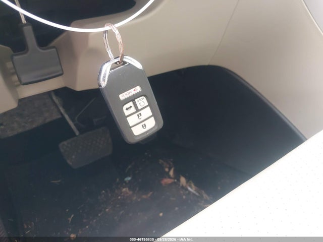 Продажа на аукционе авто 2017 Honda Accord Ex-l, vin: 1HGCR2F88HA105601, номер лота: 46195830