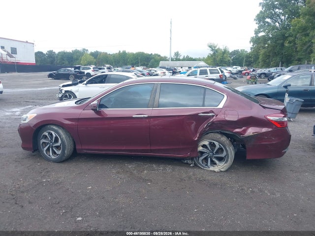 Продажа на аукционе авто 2017 Honda Accord Ex-l, vin: 1HGCR2F88HA105601, номер лота: 46195830
