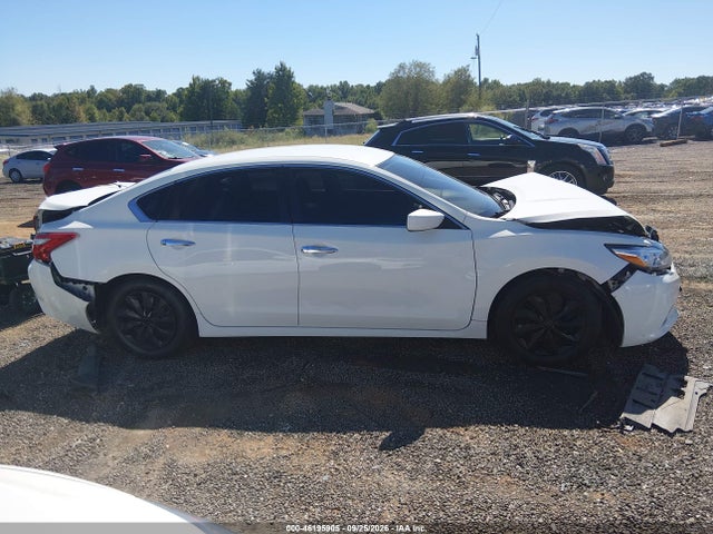 2018 Nissan Altima 2.5 S მანქანა იყიდება აუქციონზე, vin: 1N4AL3AP3JC130577, აუქციონის ნომერი: 46195905