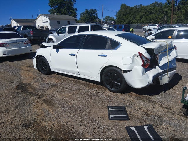 2018 Nissan Altima 2.5 S მანქანა იყიდება აუქციონზე, vin: 1N4AL3AP3JC130577, აუქციონის ნომერი: 46195905