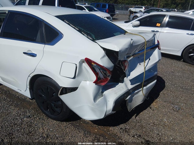 2018 Nissan Altima 2.5 S მანქანა იყიდება აუქციონზე, vin: 1N4AL3AP3JC130577, აუქციონის ნომერი: 46195905