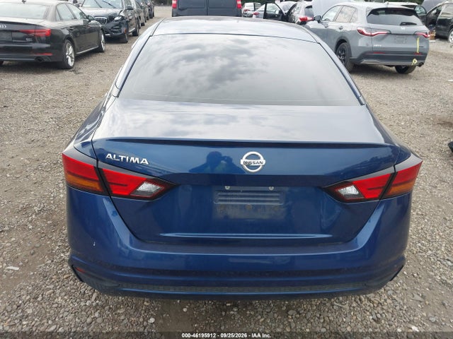 46195912 :رقم المزاد ، 1N4BL4BV2NN334417 vin ، 2022 Nissan Altima S Fwd مزاد بيع