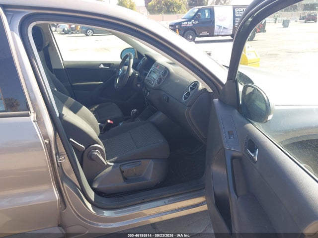 Aukcja sprzedaży 2011 Volkswagen Tiguan S, vin: WVGAV7AX7BW559972, numer aukcji: 46195914