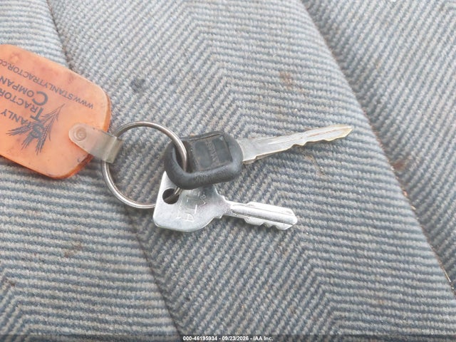 Продаж на аукціоні авто 2000 Chevrolet C/k 2500, vin: 1GCGC24R8YR166851, номер лоту: 46195934