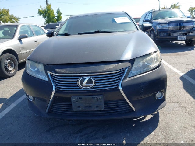 2014 Lexus Es 350 მანქანა იყიდება აუქციონზე, vin: JTHBK1GG4E2140994, აუქციონის ნომერი: 46195957