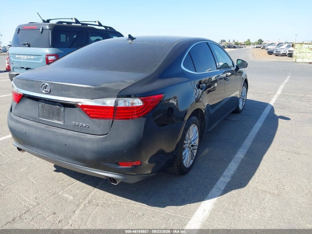 2014 Lexus Es 350 მანქანა იყიდება აუქციონზე, vin: JTHBK1GG4E2140994, აუქციონის ნომერი: 46195957