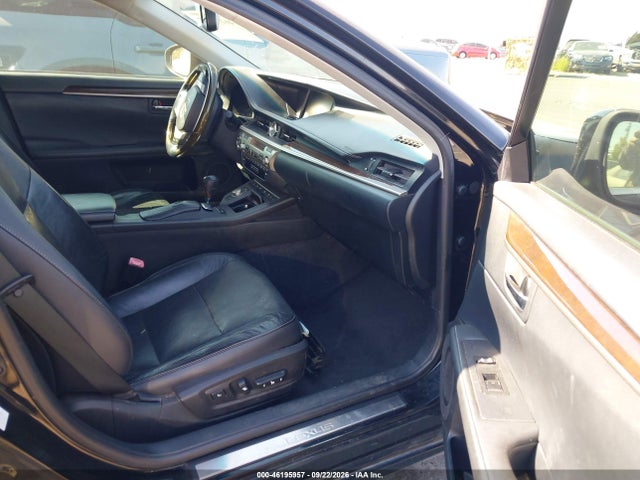 2014 Lexus Es 350 მანქანა იყიდება აუქციონზე, vin: JTHBK1GG4E2140994, აუქციონის ნომერი: 46195957