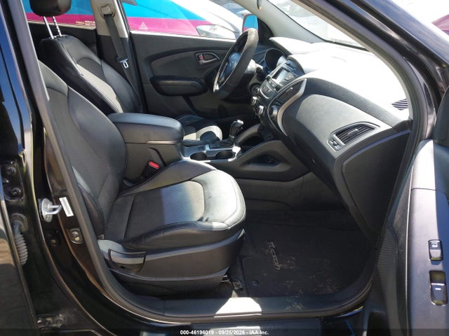Продажа на аукционе авто 2015 Hyundai Tucson Se, vin: KM8JUCAG2FU044052, номер лота: 46196019