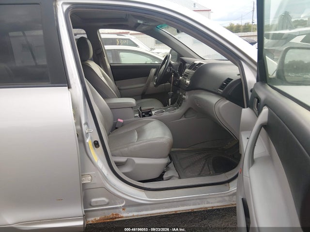 46196053 :رقم المزاد ، JTEES43A282082997 vin ، 2008 Toyota Highlander Sport مزاد بيع