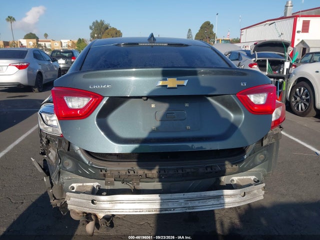 2017 Chevrolet Cruze Lt Auto მანქანა იყიდება აუქციონზე, vin: 1G1BE5SM0H7266427, აუქციონის ნომერი: 46196061