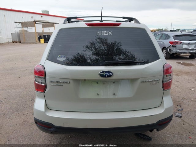Subaru Forester 2.5i 2015 JF2SJABC4FH841057 Image 17