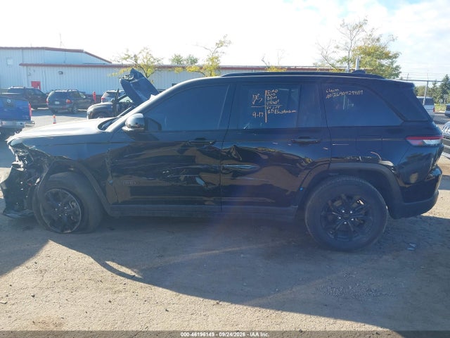 2025 Jeep Grand Cherokee Altitude 4x4 მანქანა იყიდება აუქციონზე, vin: 1C4RJHAG9S8703289, აუქციონის ნომერი: 46196149
