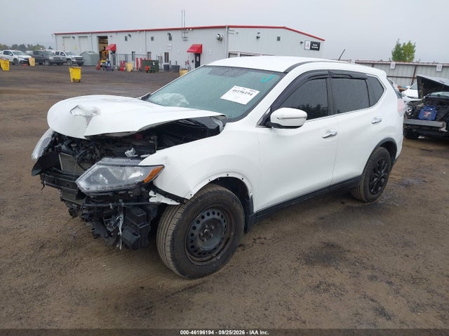 2015 Nissan Rogue S მანქანა იყიდება აუქციონზე, vin: KNMAT2MVXFP570097, აუქციონის ნომერი: 46196194
