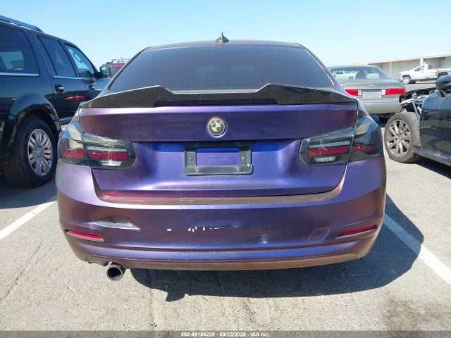 BMW 320i 2017 WBA8E1G53HNU14199 Image 16