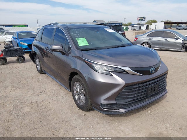 Продажа на аукционе авто 2022 Toyota Sienna Le, vin: 5TDKRKEC4NS085068, номер лота: 46196252