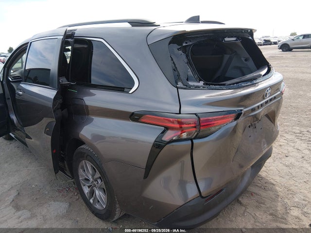 2022 Toyota Sienna Le მანქანა იყიდება აუქციონზე, vin: 5TDKRKEC4NS085068, აუქციონის ნომერი: 46196252
